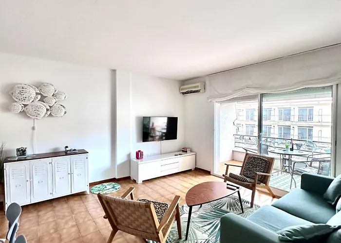 Tossa Mar - Center Village